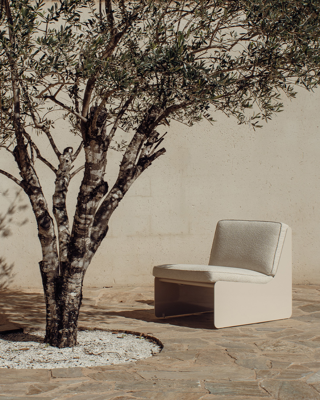 Outdoor Gloss Dougie Lounge Chair