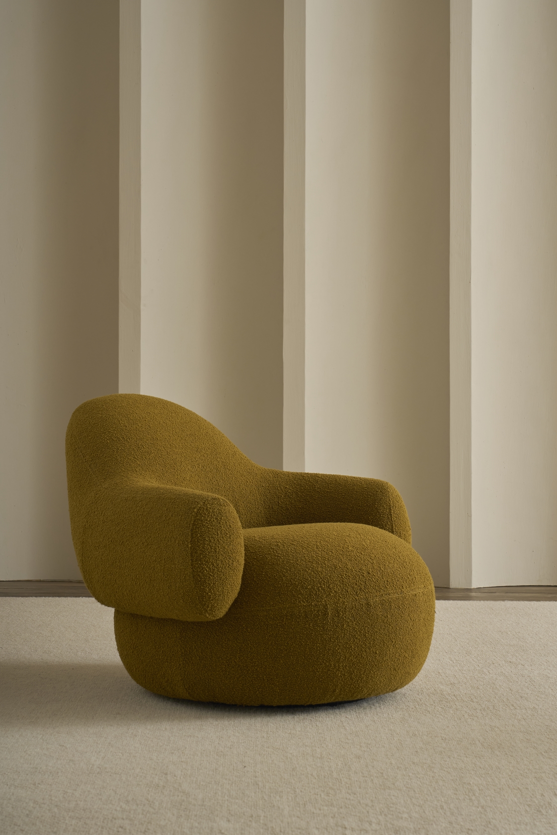 Toad Lounge Chair