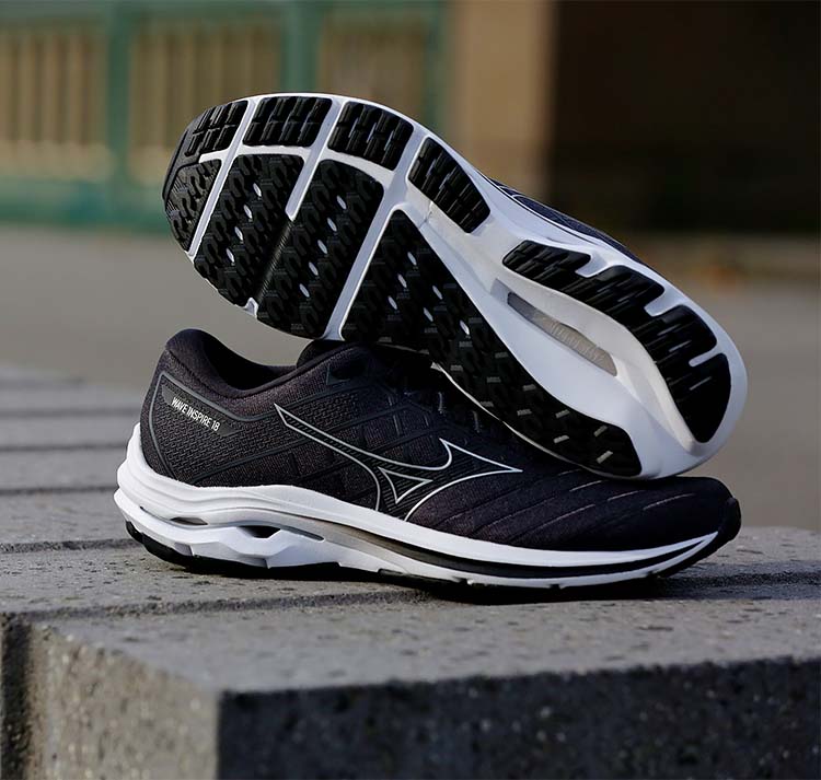 Onderscheid lenen Beschuldigingen WAVE INSPIRE 18 | Men's Running Shoes | Mizuno New Zealand