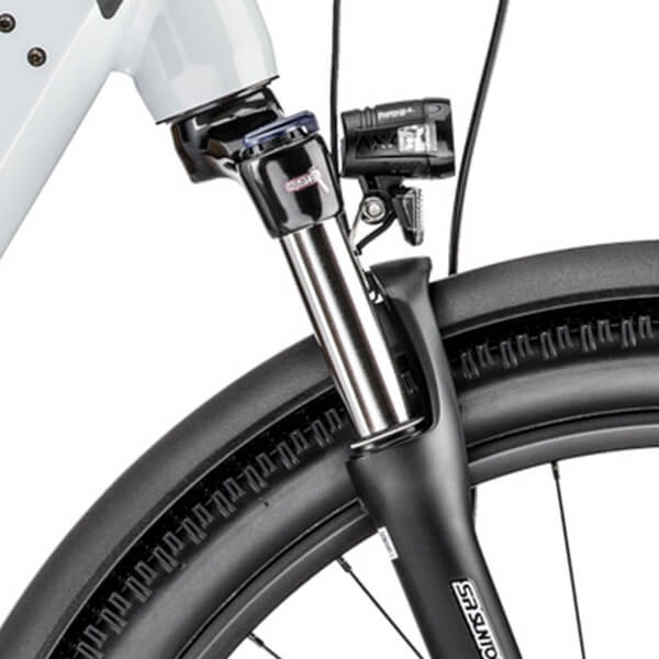 Moustache Samedi 27 X-Road 2 2022 Suntour Forks