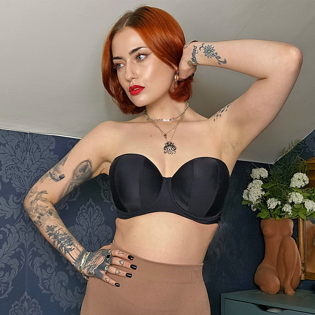 Scantilly Icon Plunge Strapless Padded Body Black – Curvy Kate UK