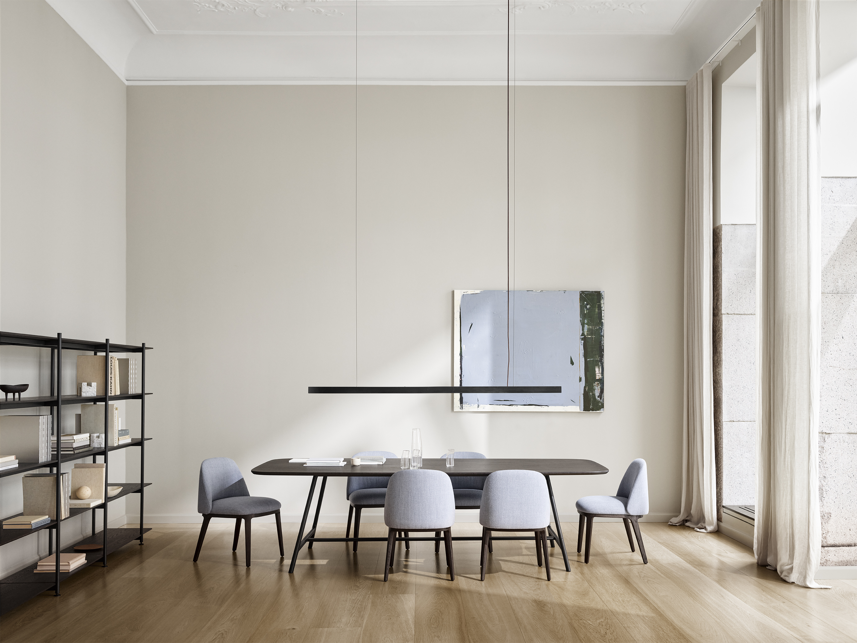 Vector Dining Table