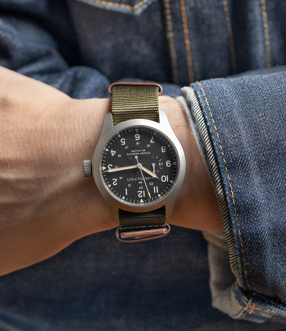 Khaki Field Mechanical Power Reserve 40 mm