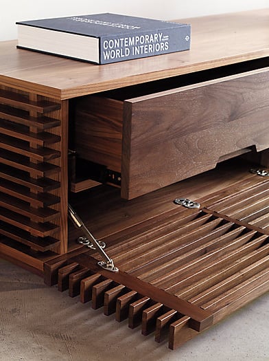 Line Media Console - 2 Doors - American Oak - Floor Stock