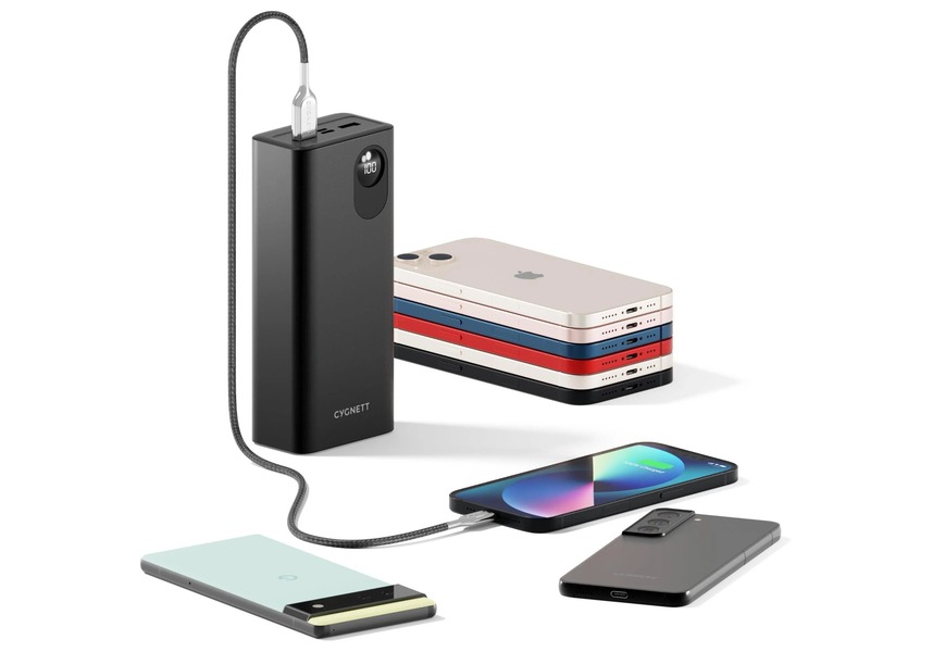 Digital 30,000 mAh Power Bank