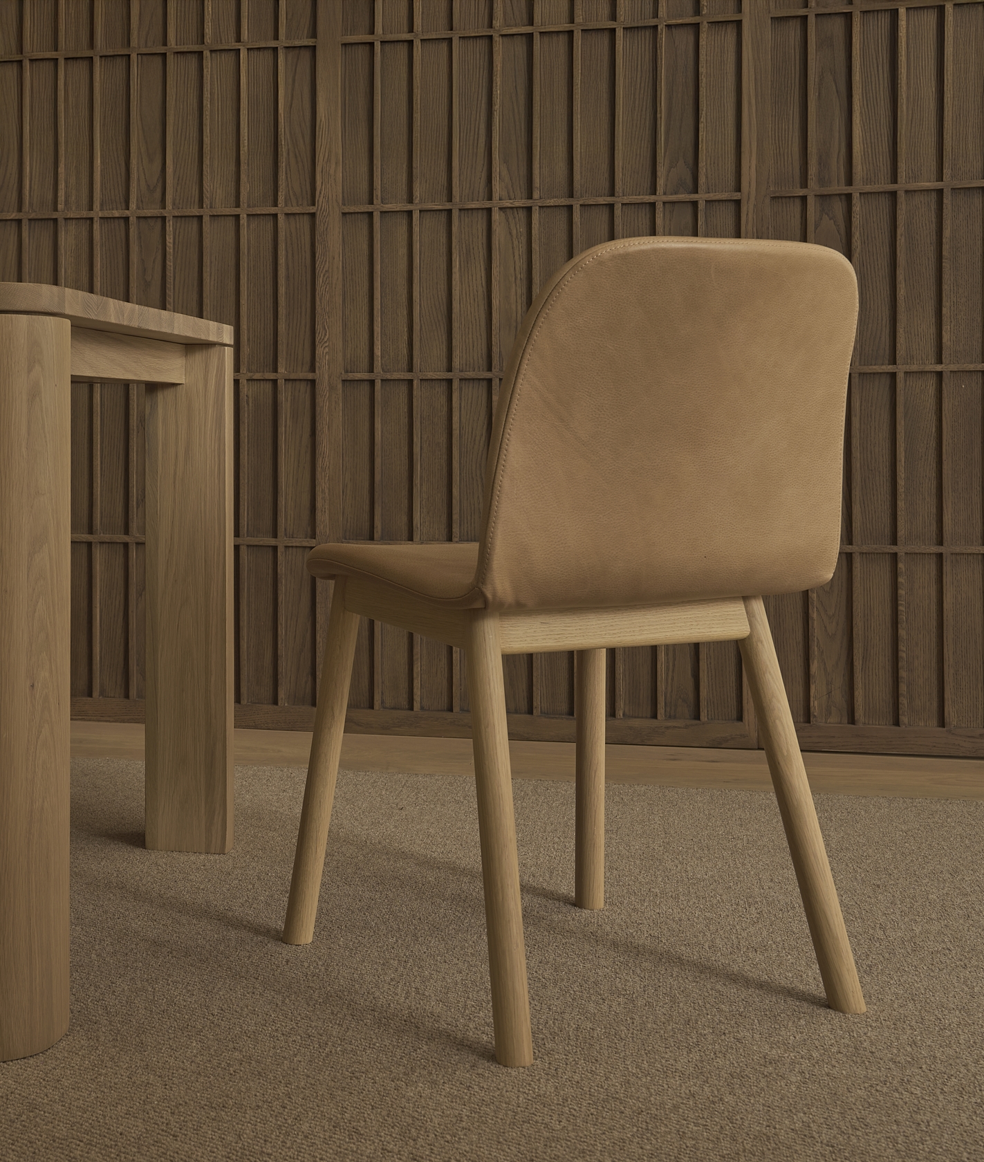 Com V2 Dining Chair