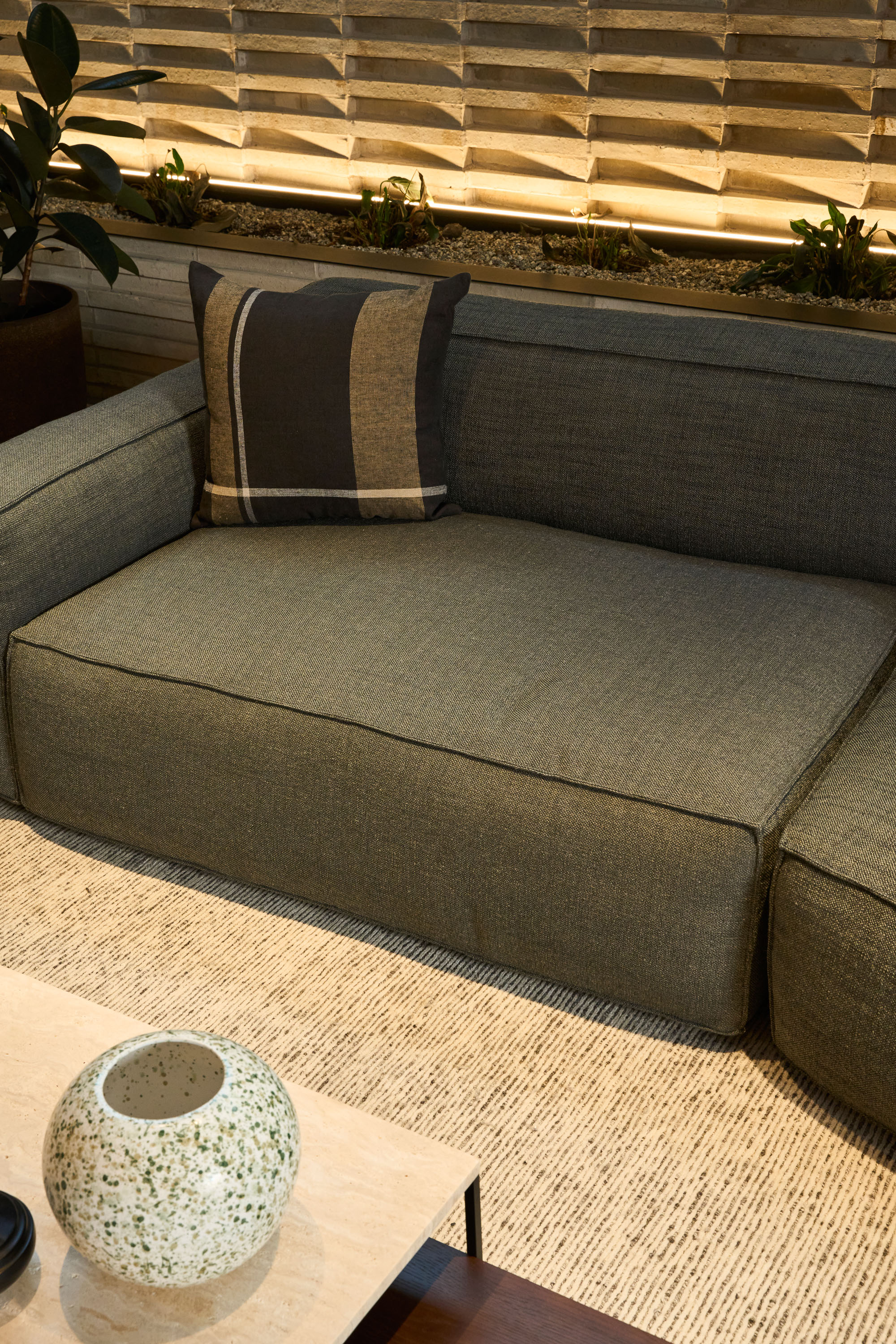 Baker V5 Sofa