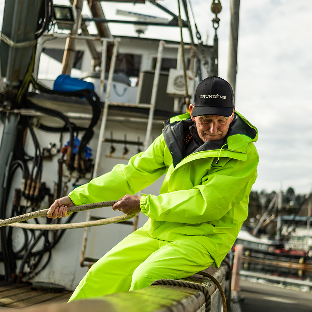 Grundens Clipper Fishing Rain Jacket Adult Extra Small Waterproof