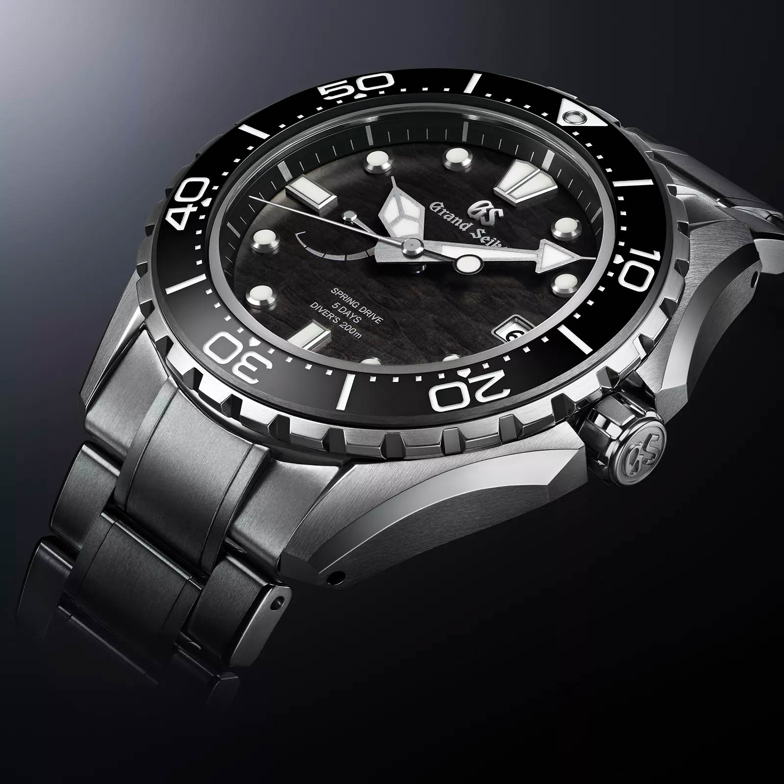 Angle view of Grand Seiko SLGA015 diver's watch with black dial. 