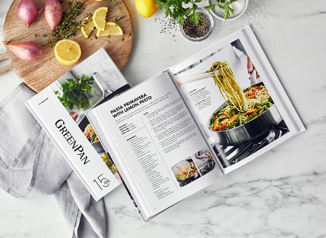 The Perfect Pan Cookbook  © GreenPan Official Store