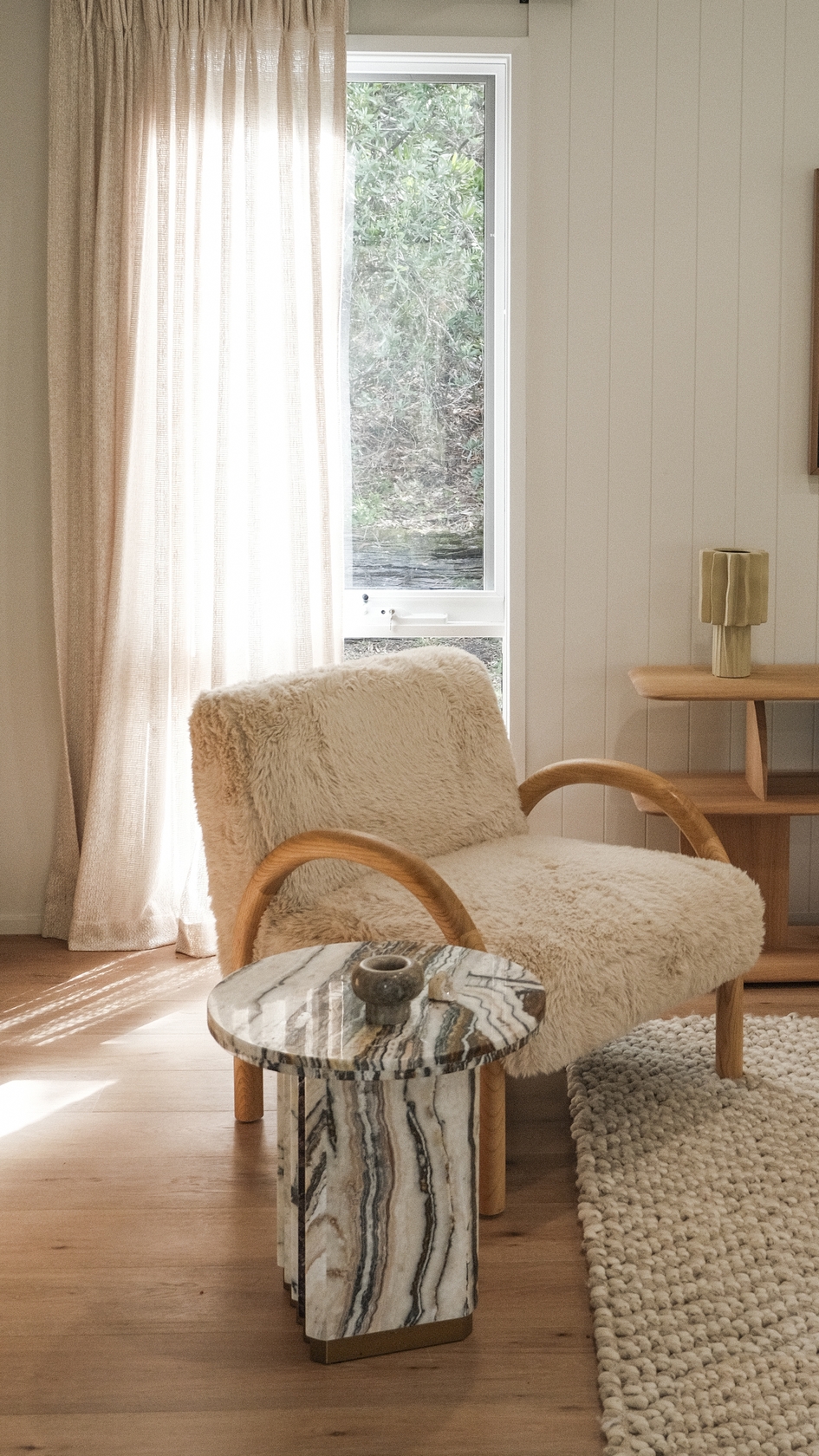 Clara Lounge Chair