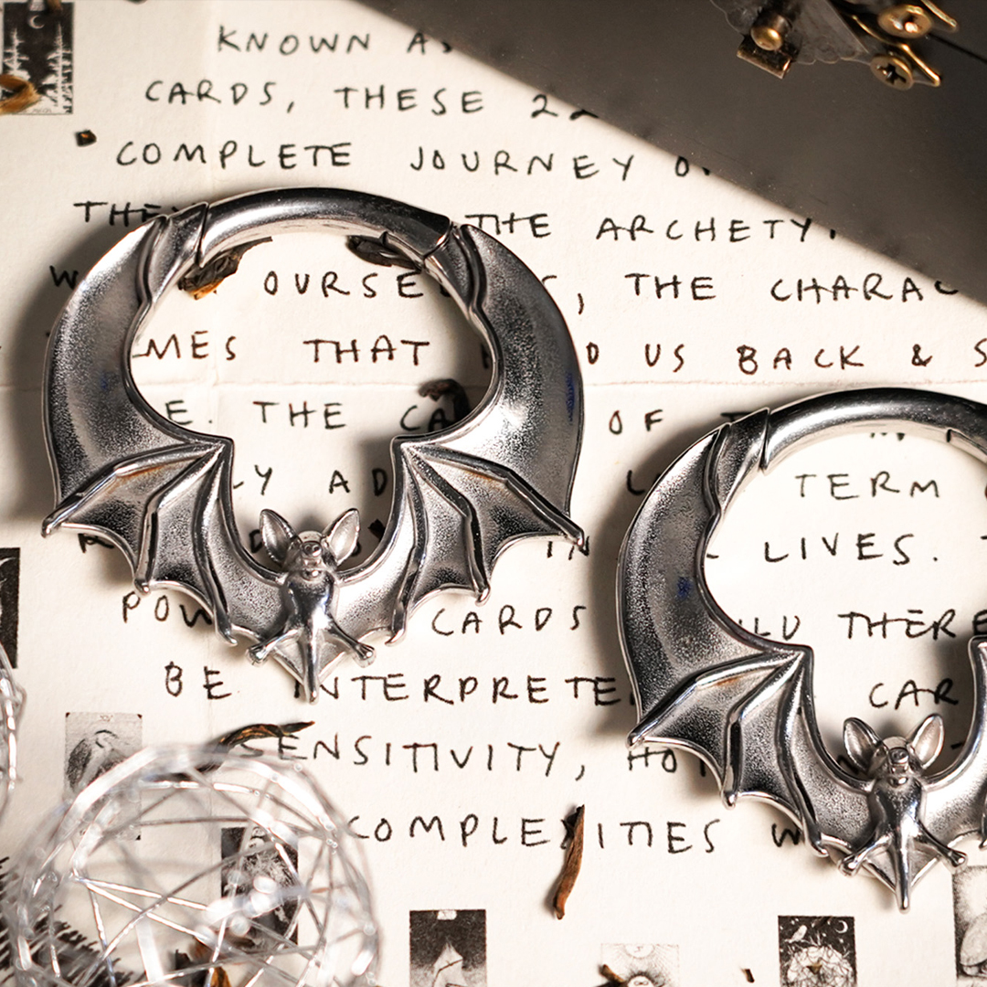 Custom Plugs - SIlver Bat Ear Weights (Pair) Silver Bat Ear Weights (Pair)