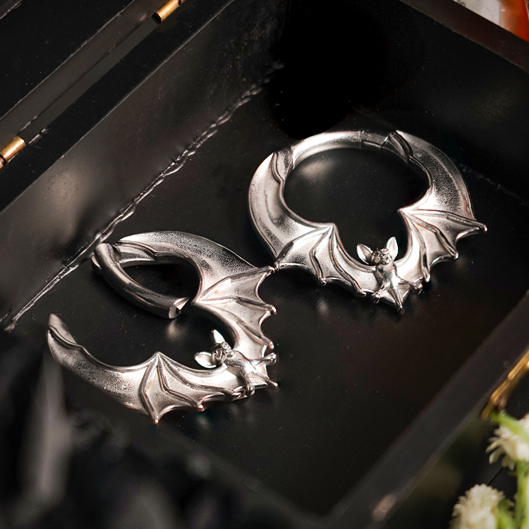 Custom Plugs - SIlver Bat Ear Weights (Pair) Silver Bat Ear Weights (Pair)