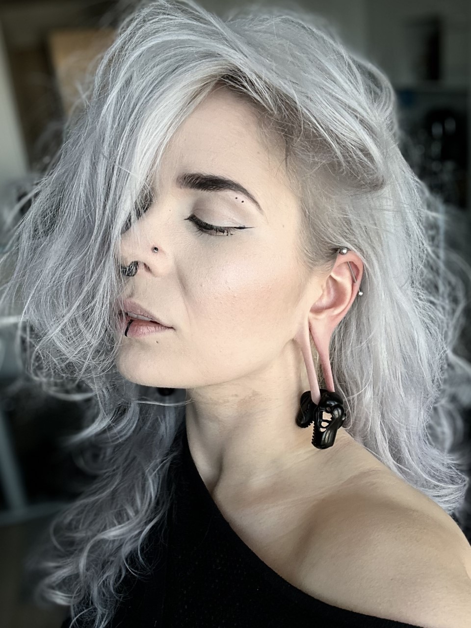 Female wearing cool  Black T-rex Skull Ear Weights (Pair)