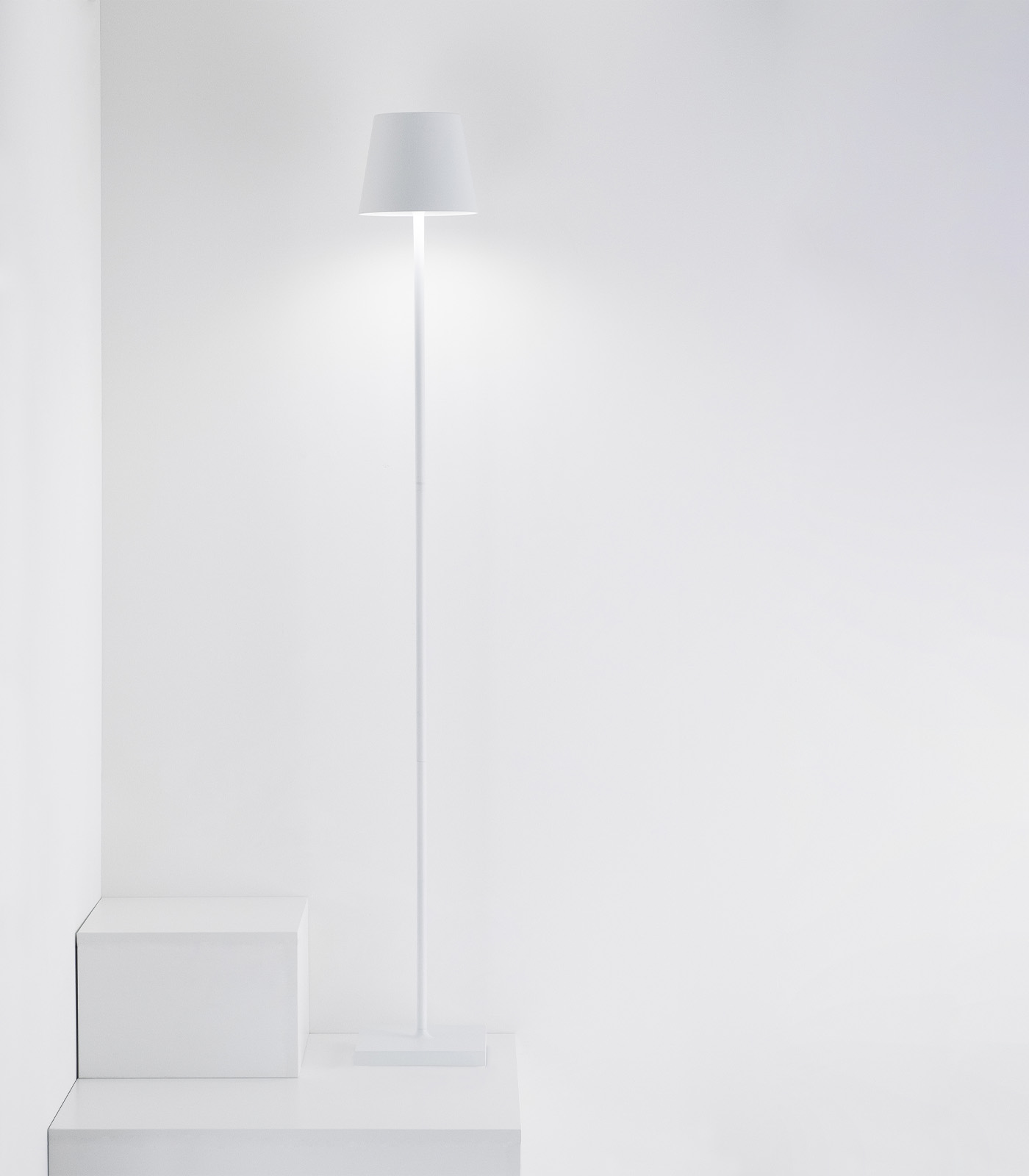 Poldina Large Floor/Table Lamp