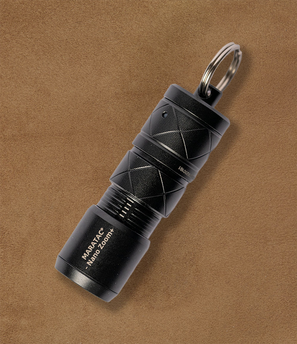 CountyComm Nano Zoom+ Flashlight Kit by Maratac®