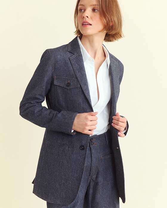 Female model wears the Wool Denim Blazer