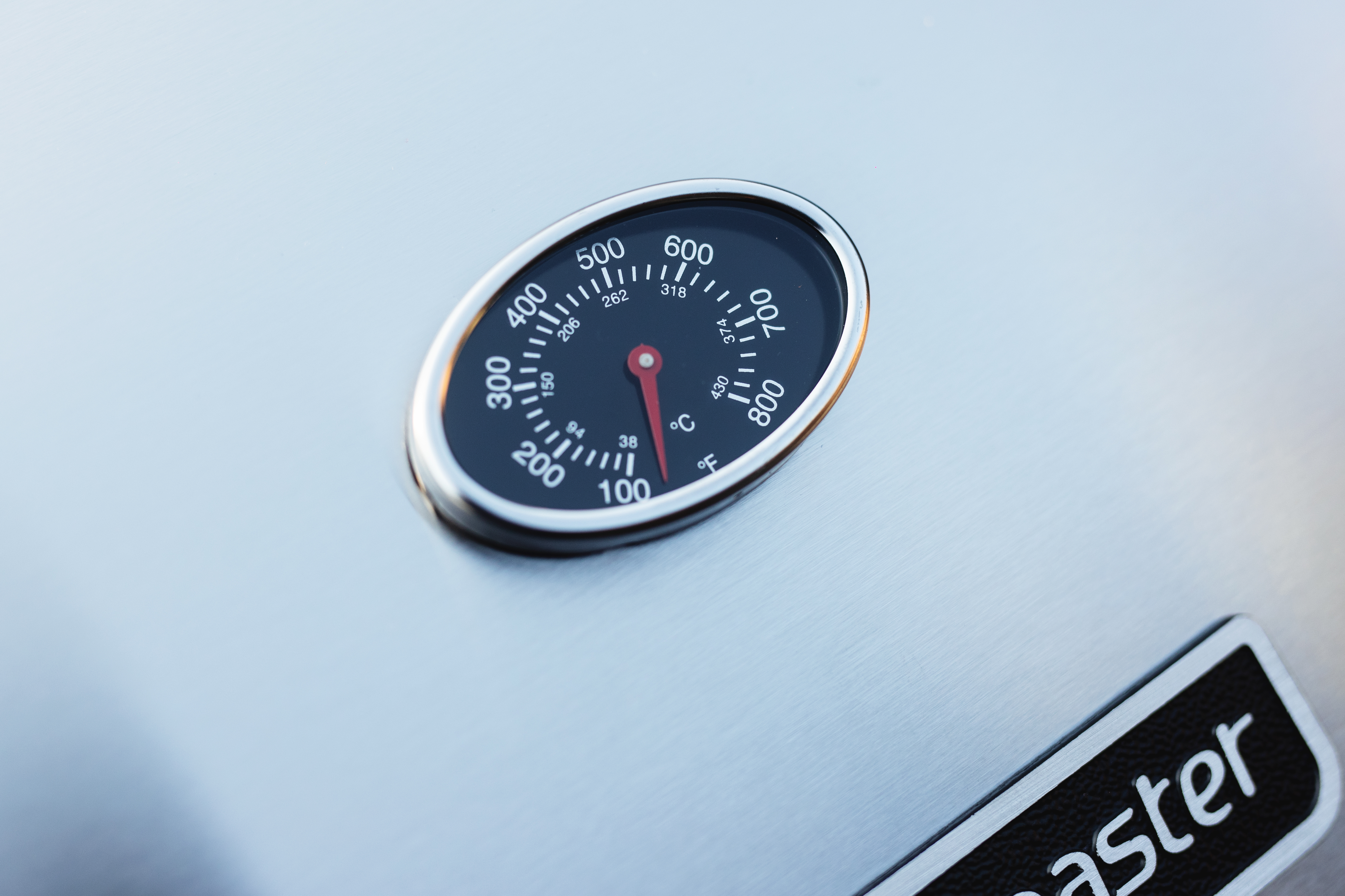 Built-in thermometer