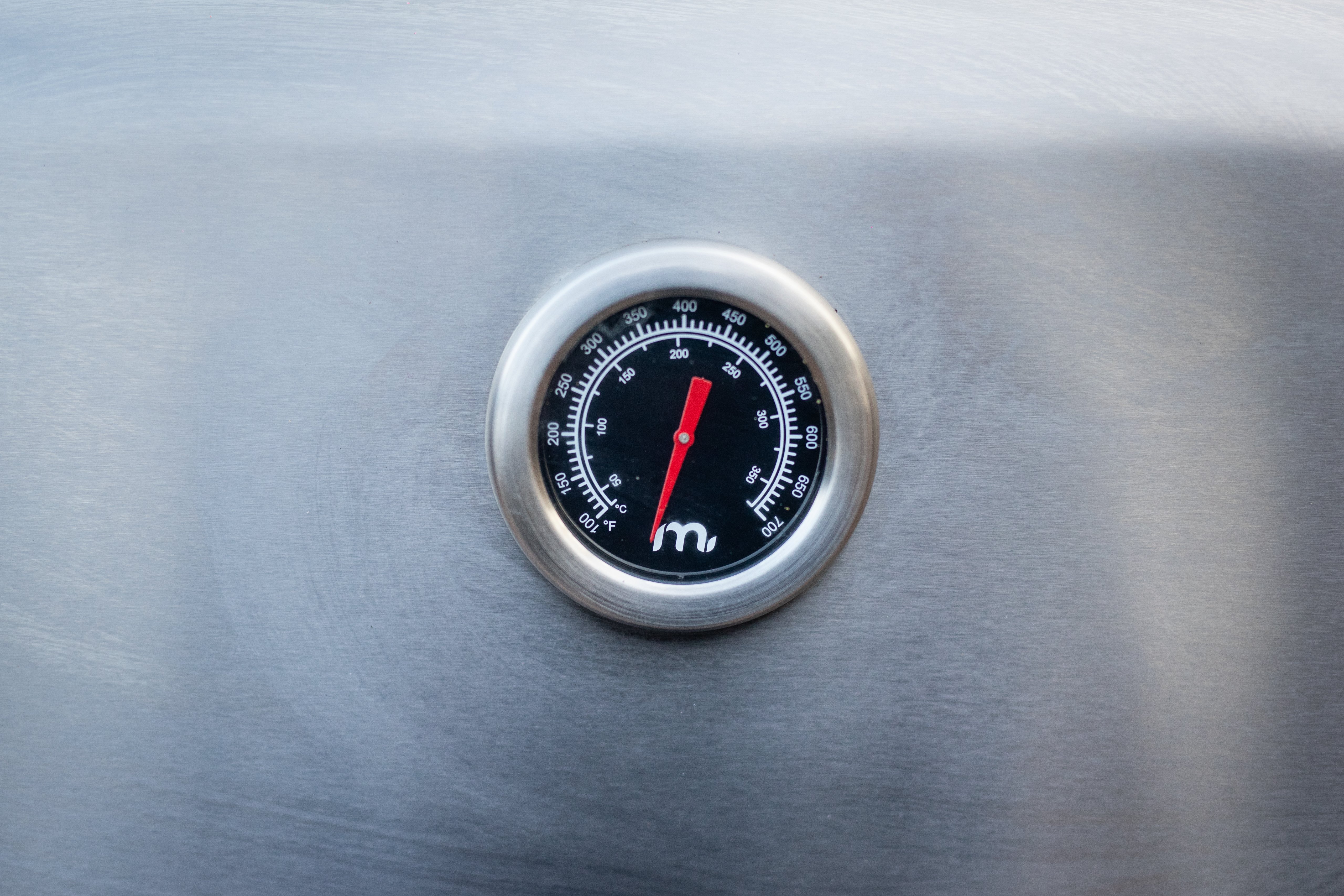 Built-In thermometer