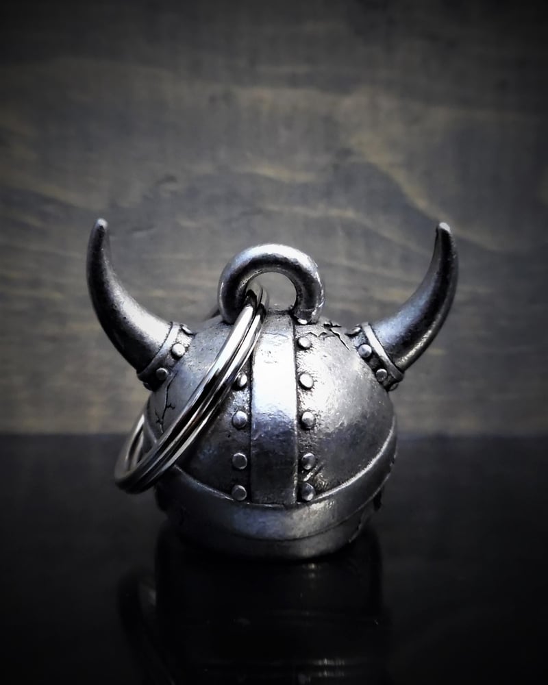 bb-21-viking-helmet-skull-bell-product-detail-image