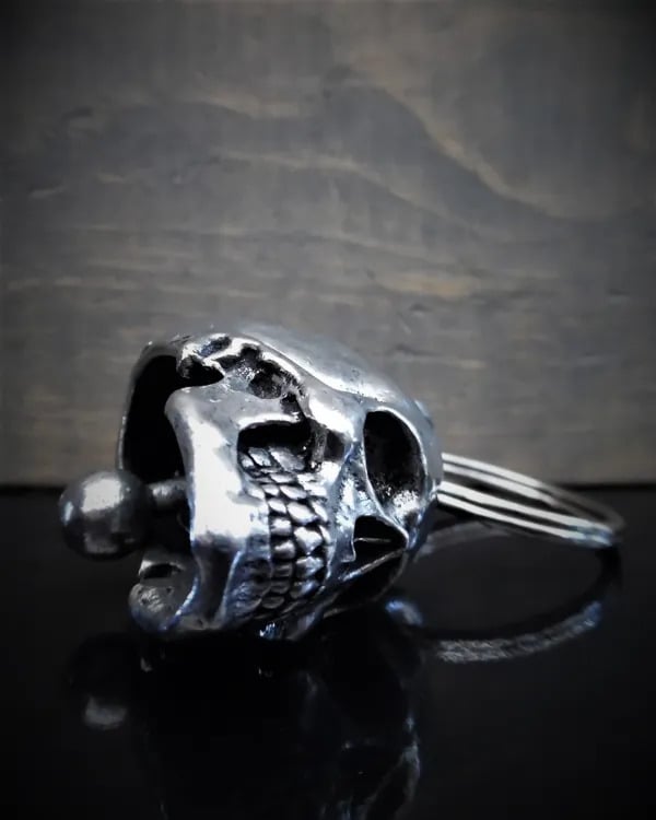 bb-115-skull-bell-product-detail-image