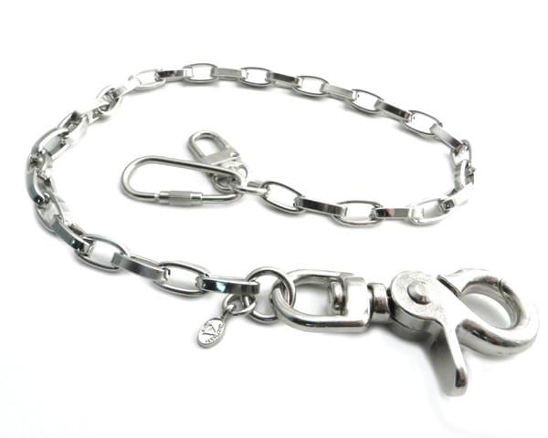 nc130-18-modern-chrome-wallet-chain-16-product-detail-image