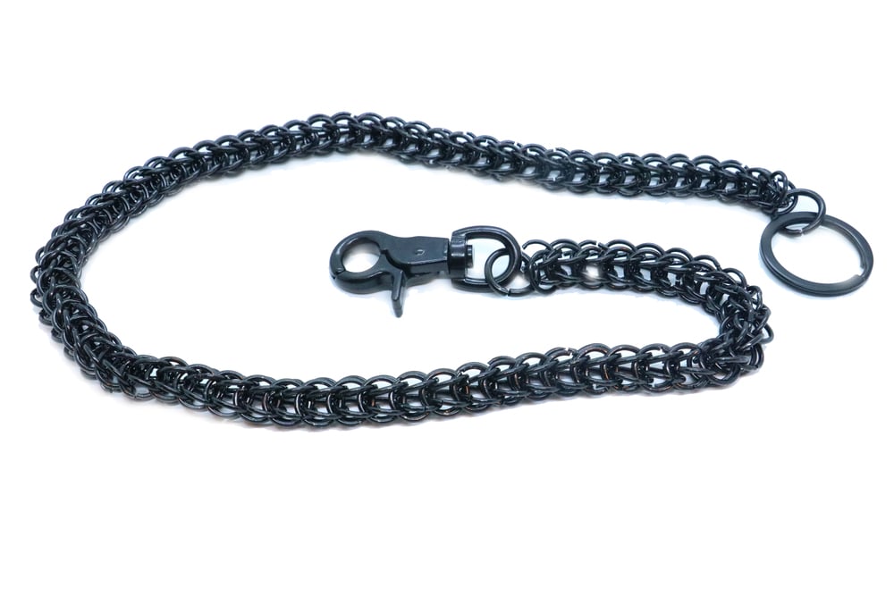 wc17613-27-wallet-chain-black-product-detail-image