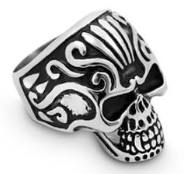 r184-stainless-steel-crown-head-biker-ring-product-detail-image