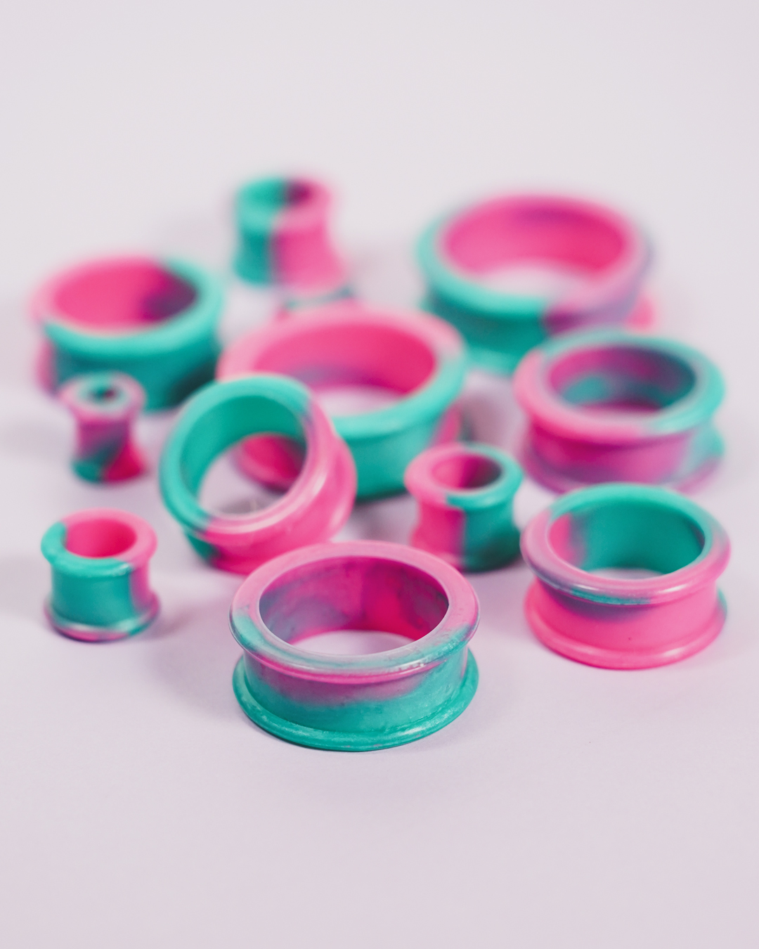 pretty  Marble Pink & Green Silicone Ear Tunnel
