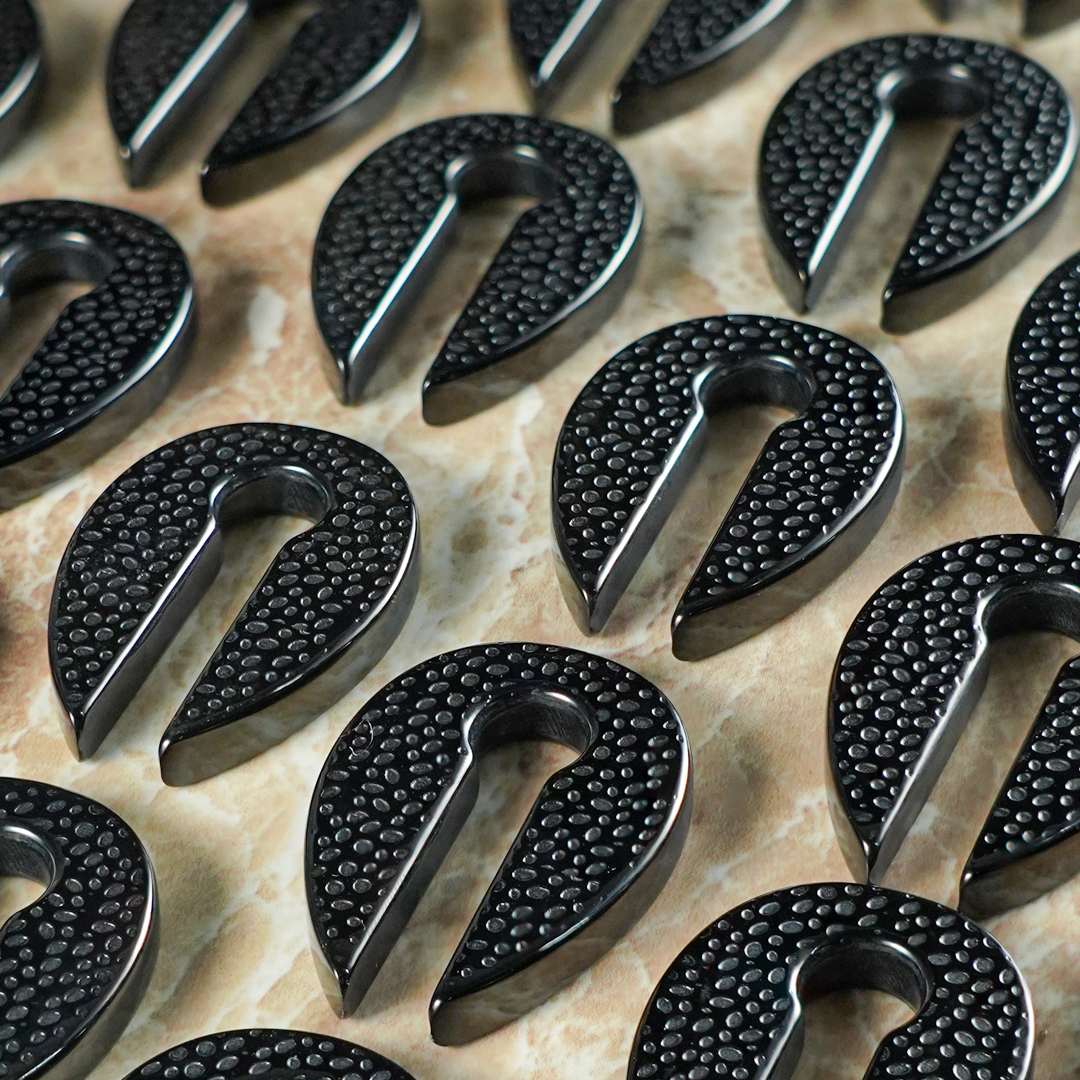  Hammered Black - Keyhole Ear Weights (Pair)