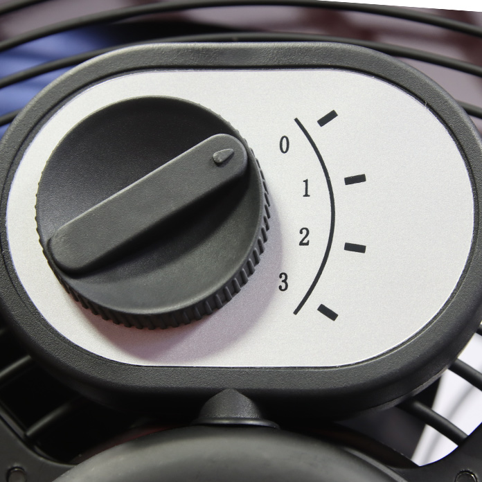 Close-up of the 3 speed rotary switch.