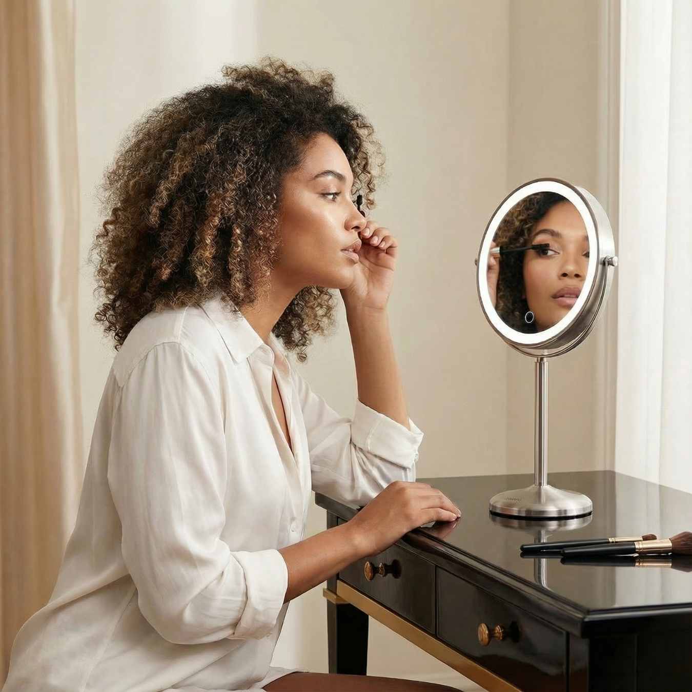 Hailey Dual Sided Mirror has 1x and 10x magnification options on either (one on each side)