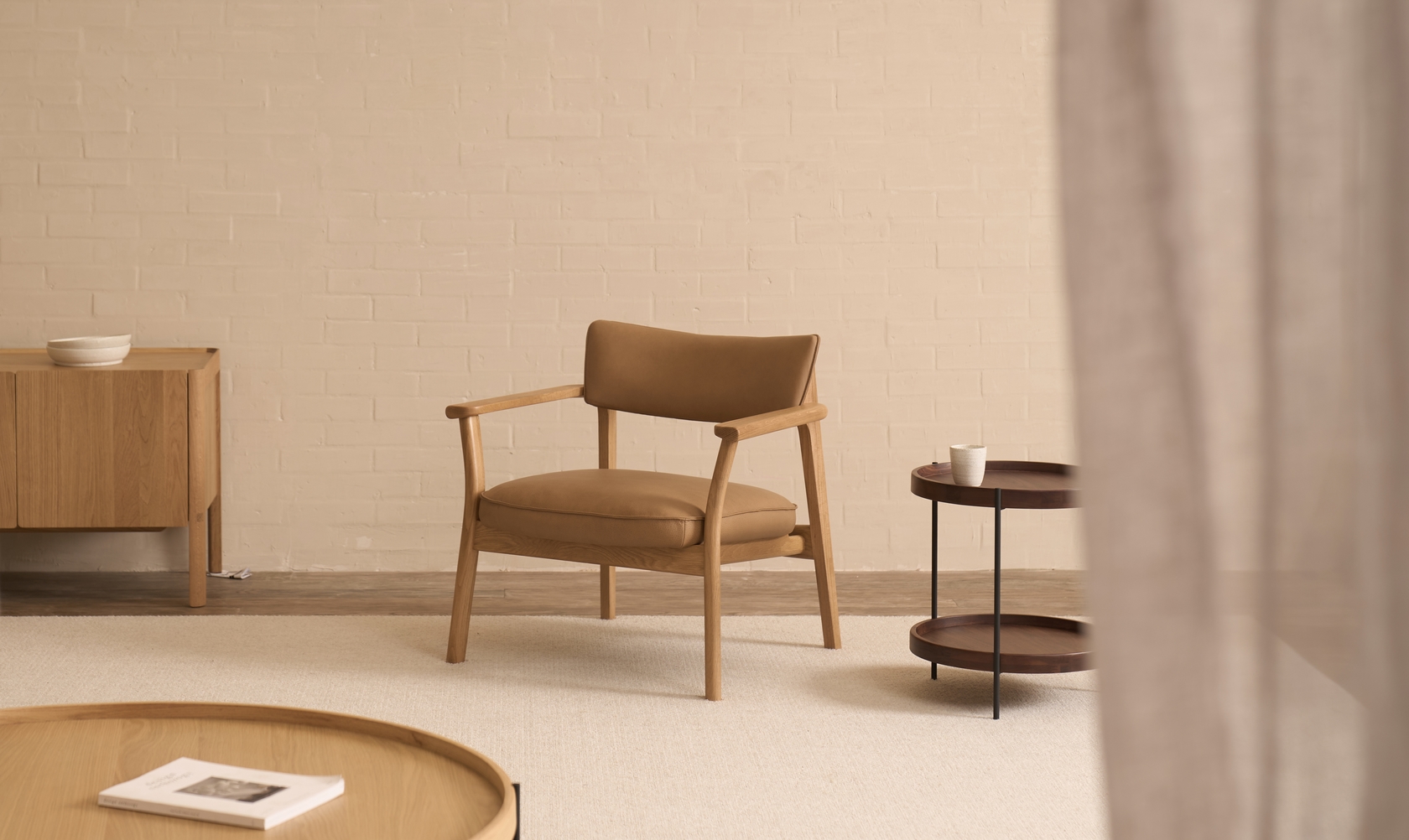 Poise Lounge Soft Armchair