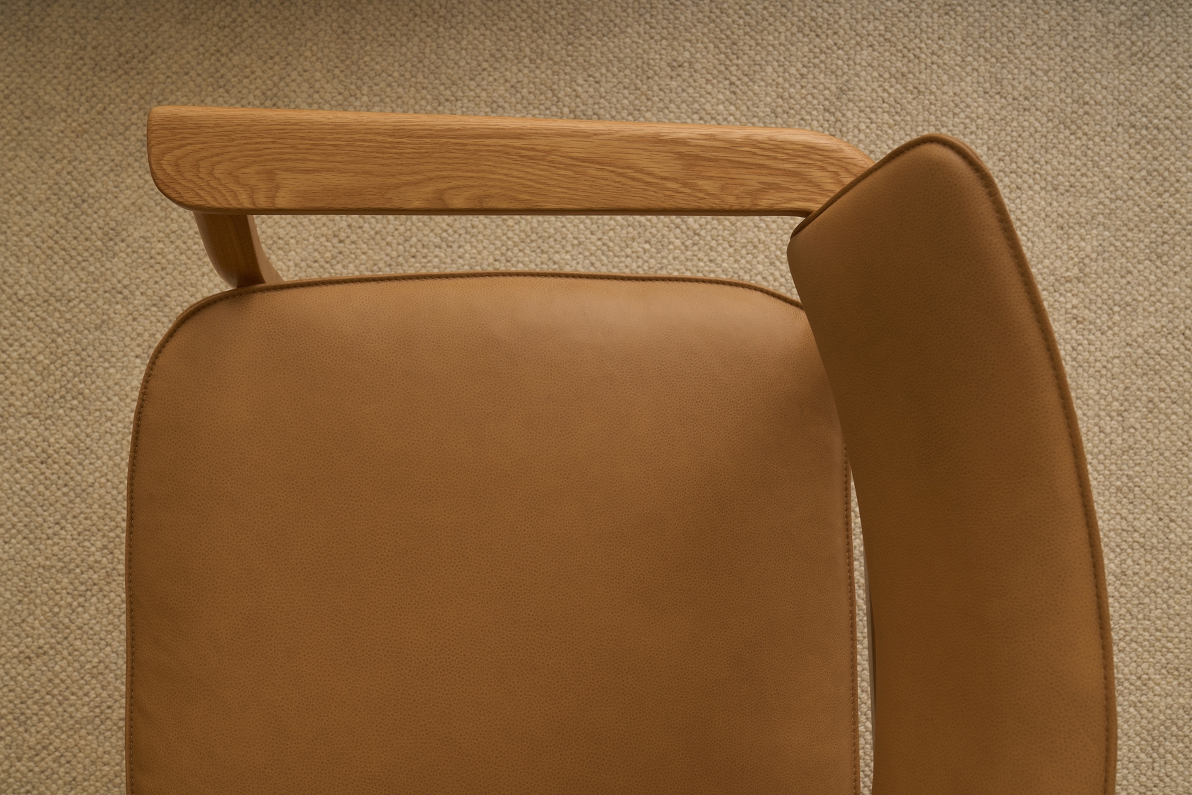 Poise Lounge Soft Armchair