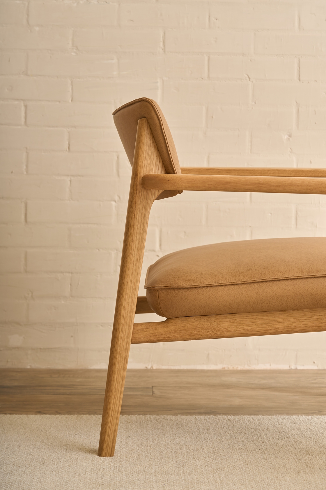 Poise Lounge Soft Armchair