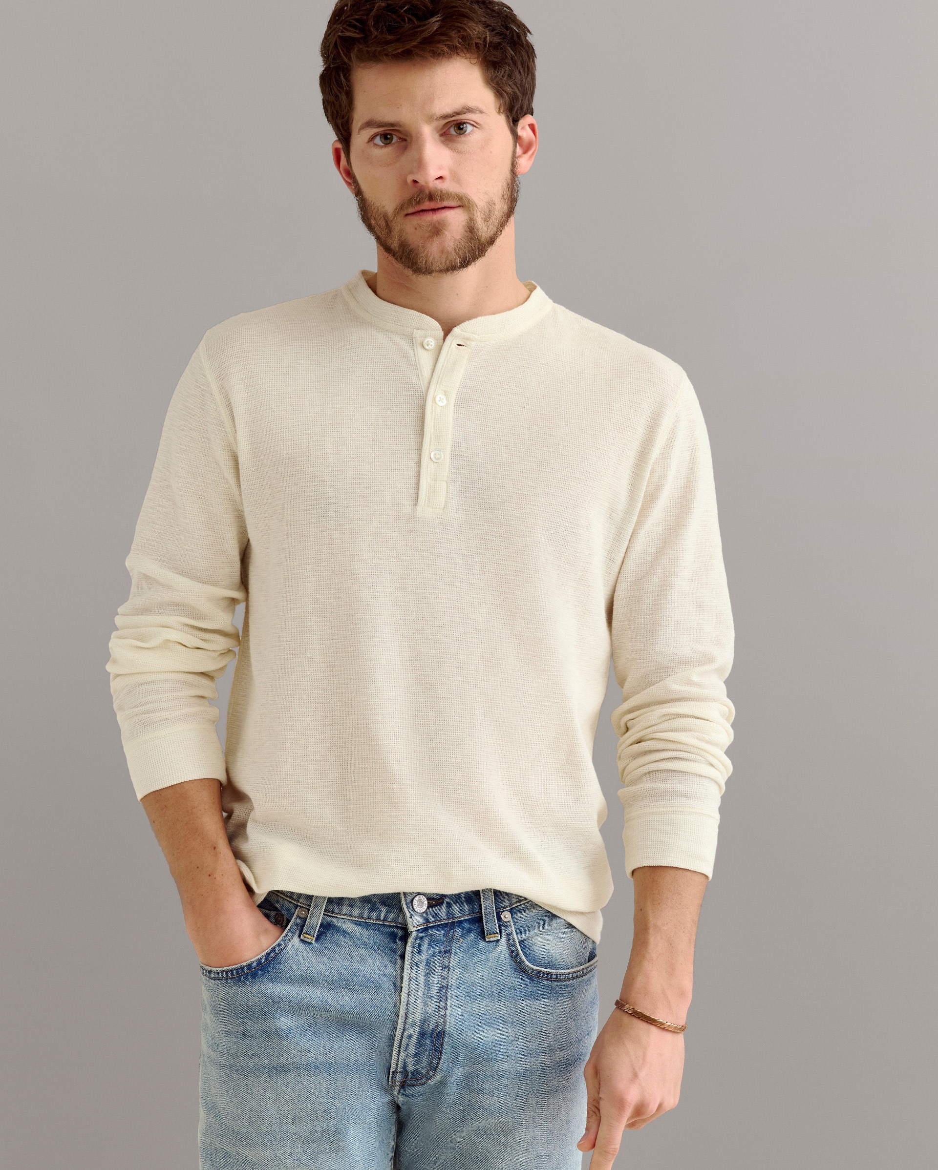 Model shows the fit of the slub henley.