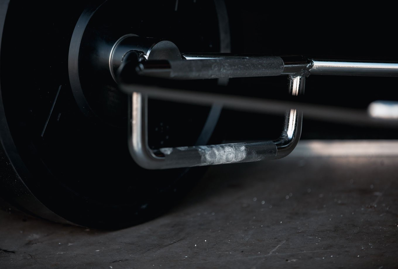 hex trap barbell flipped for versatility
