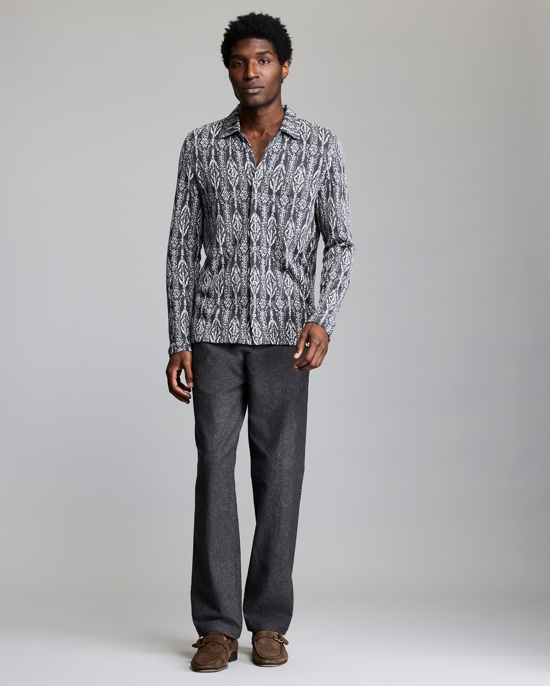 Model shows the fit of the pant.
