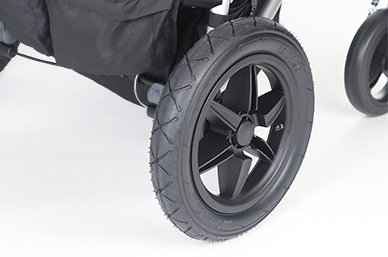 12” air filled rear tyres, for a true all terrain performance, supported by 8” front puncture proof front tyres