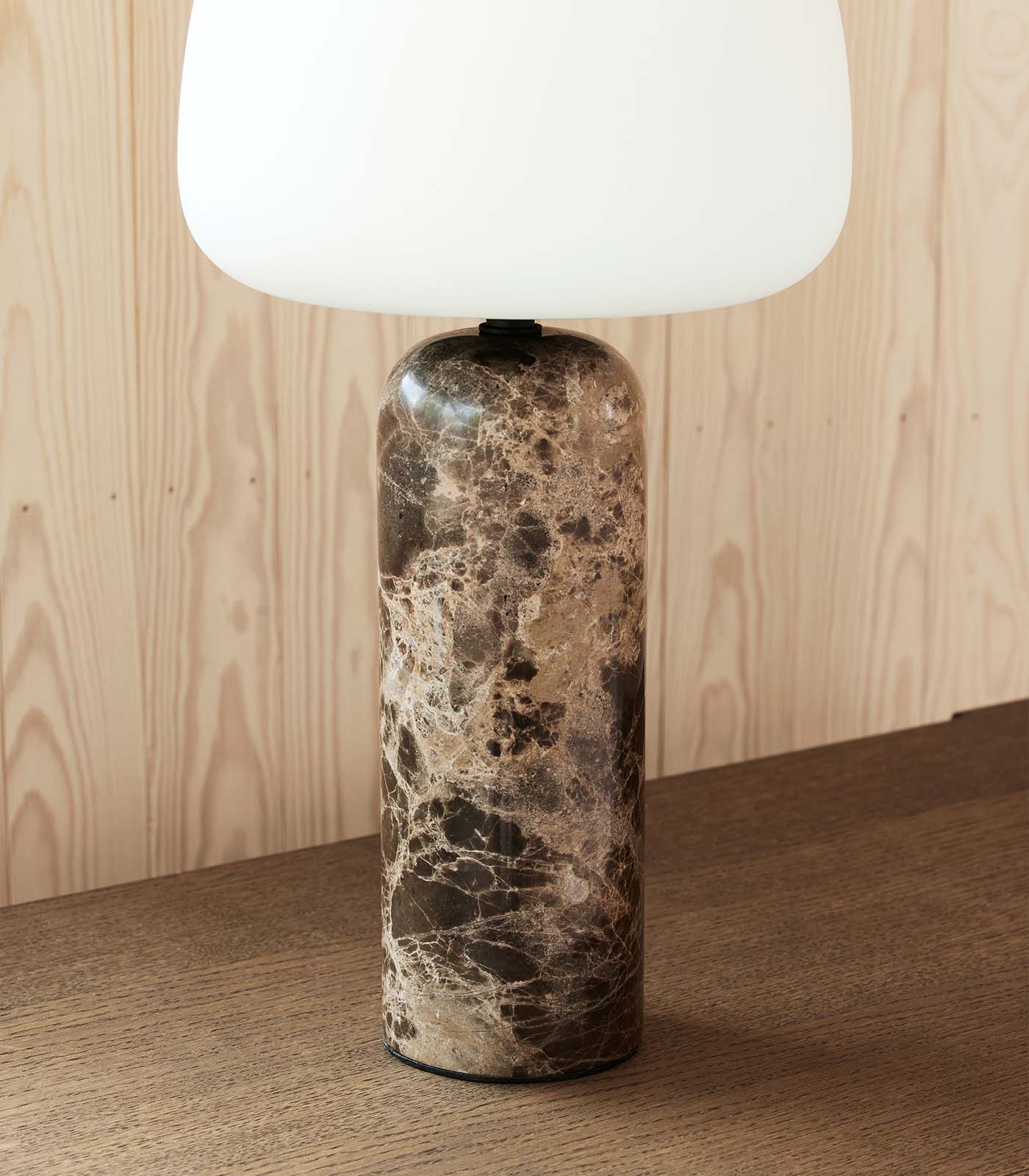 Kin Table Lamp