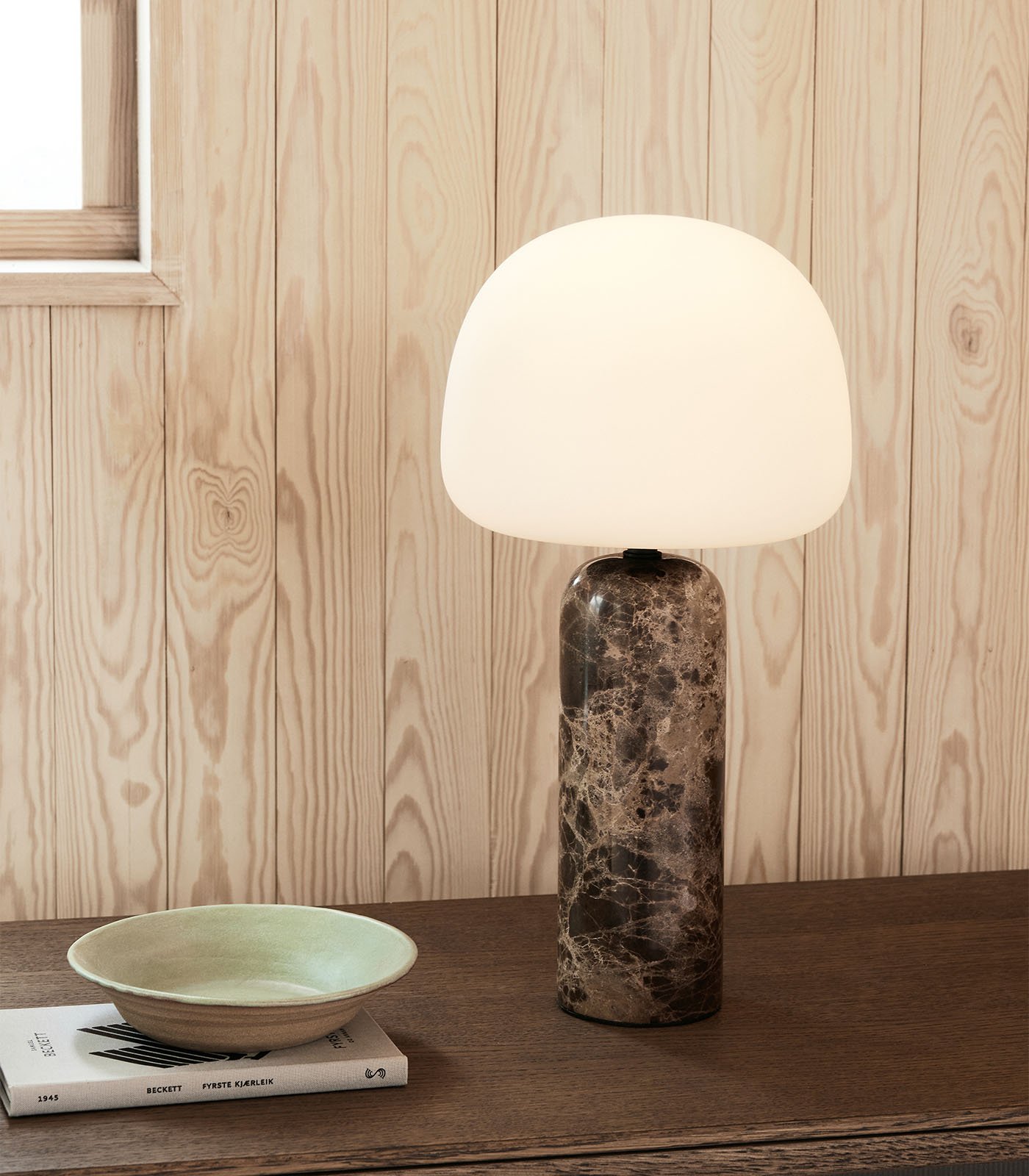 Kin Table Lamp