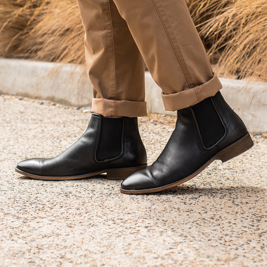 premium meteora chelsea boots