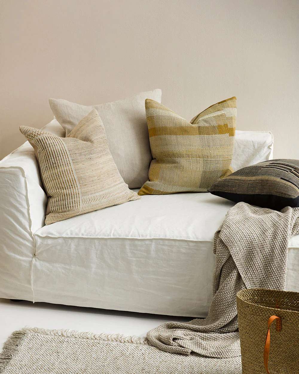Saratoga Cushion