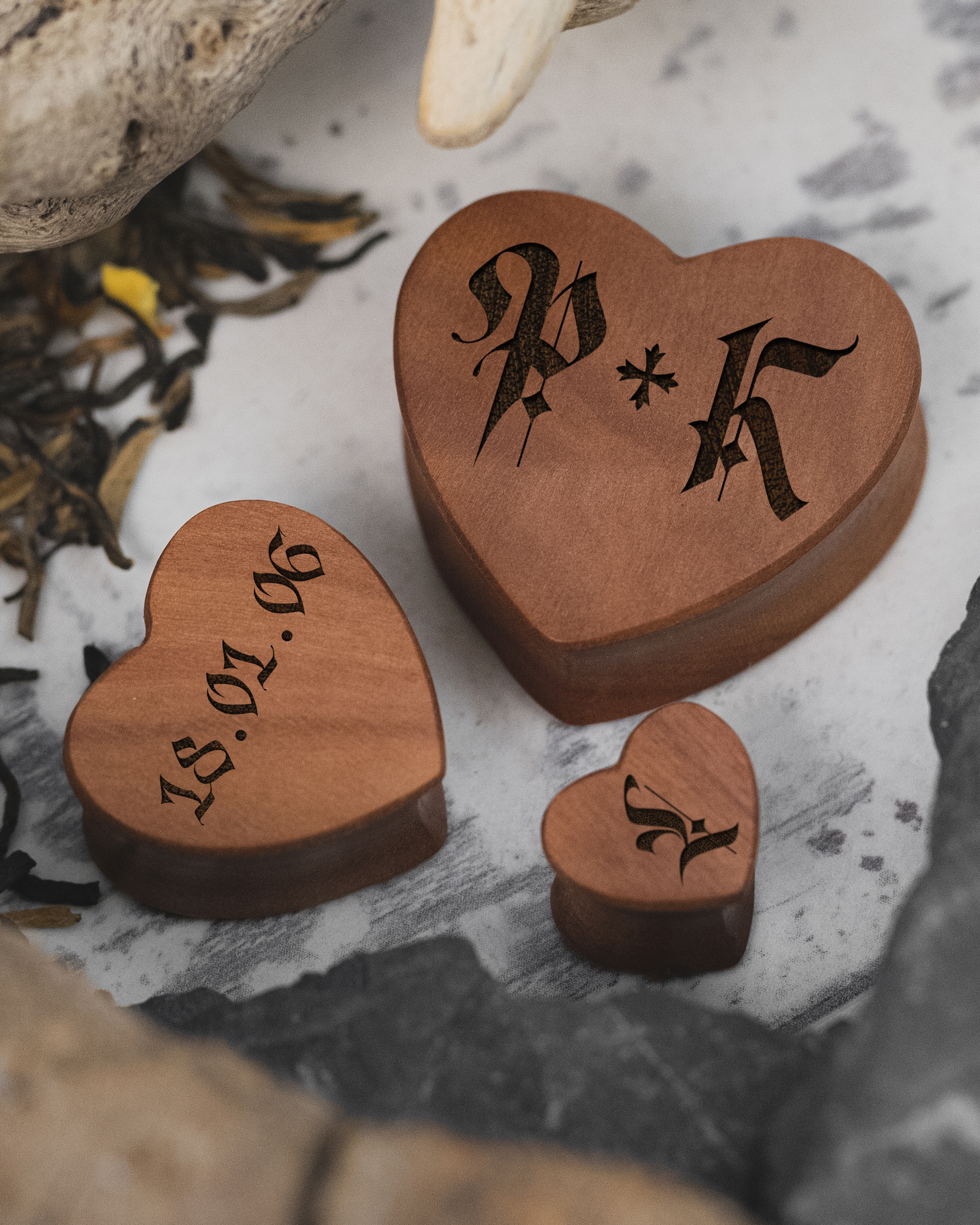 SABA WOOD ORNATE