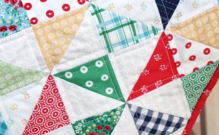 How to make an hourglass quilt block —Sugar Stitches Quilt Co