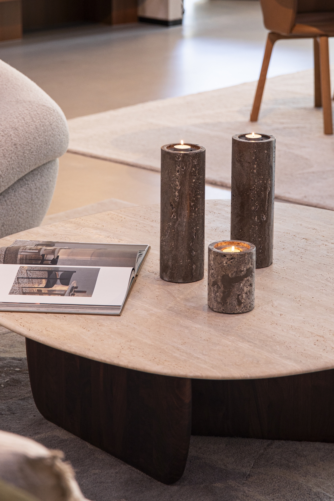Duton Candleholder