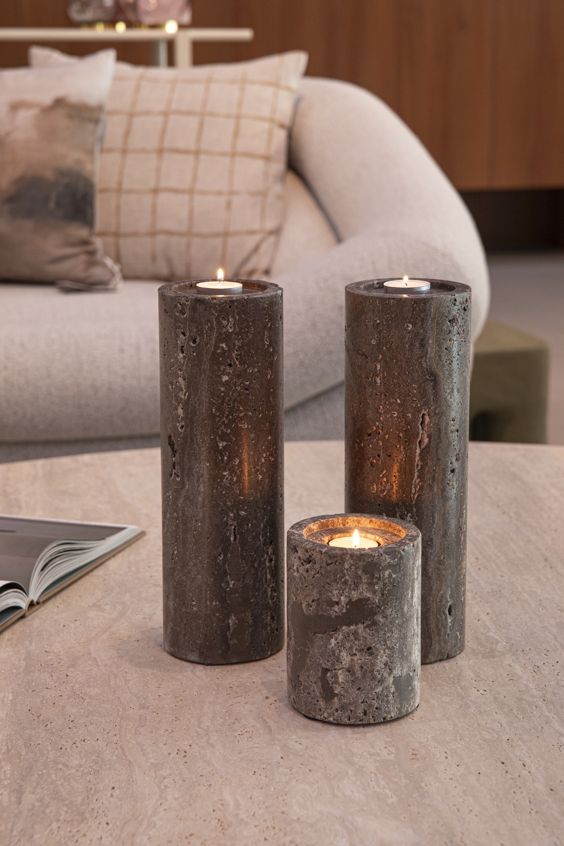 Duton Candleholder