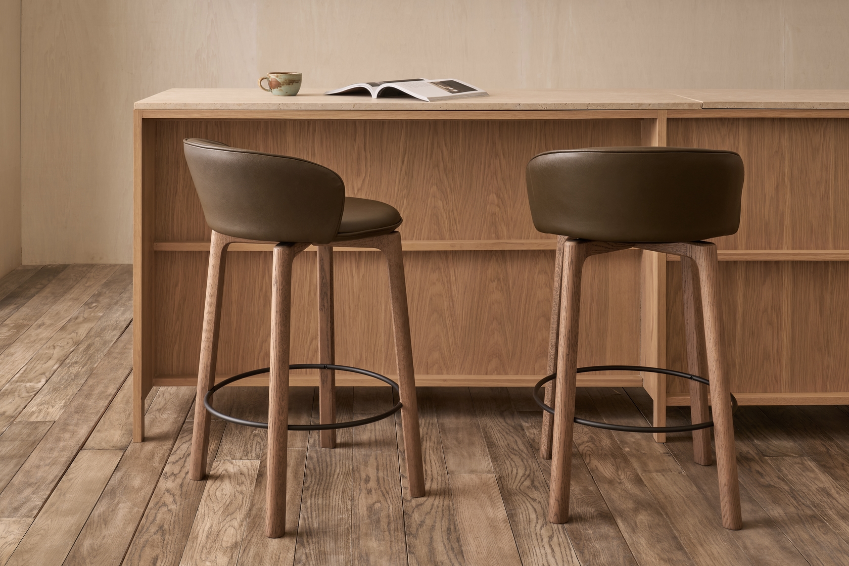 Glide Counter Stool with Backrest