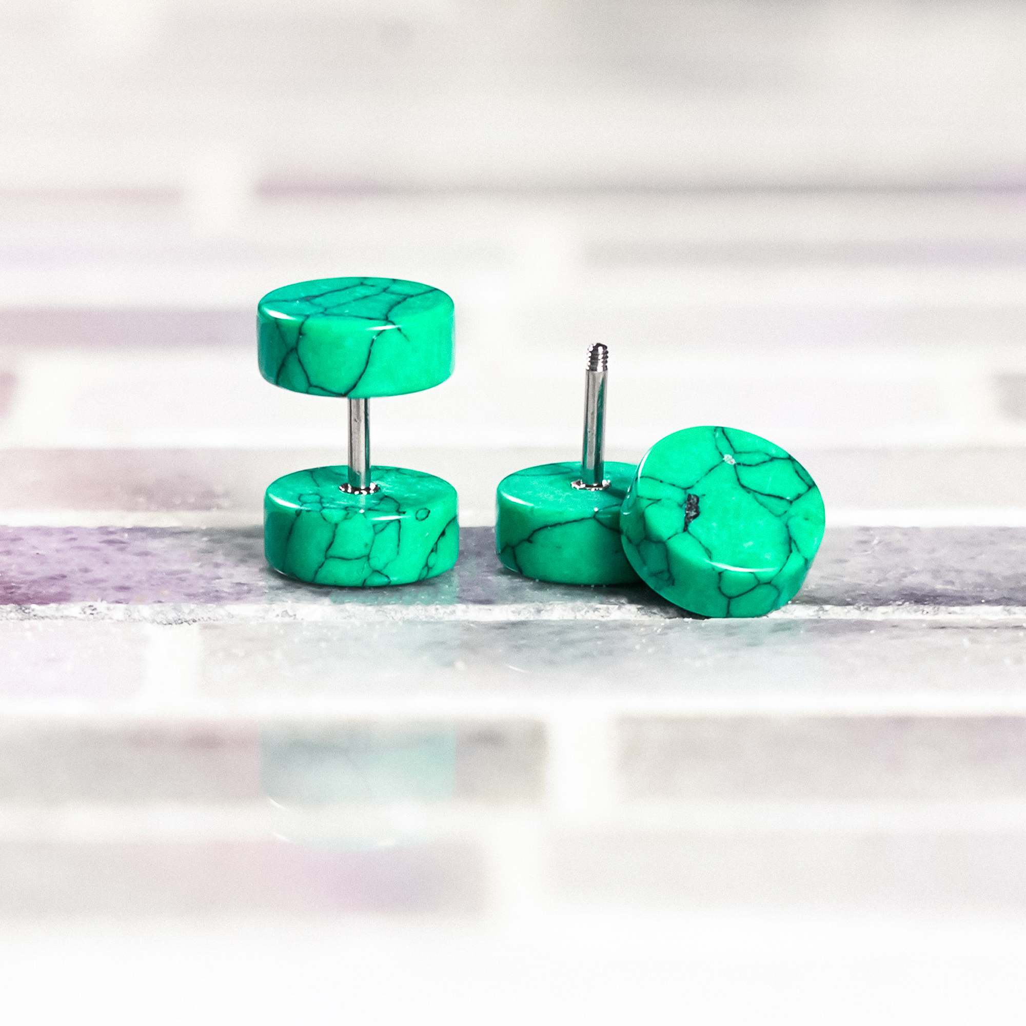 Cool Green Howlite Fake Plug / Gauge