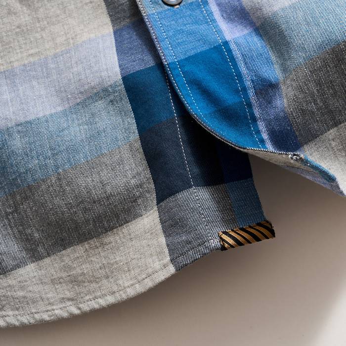 Heirloom ribbon clamshell